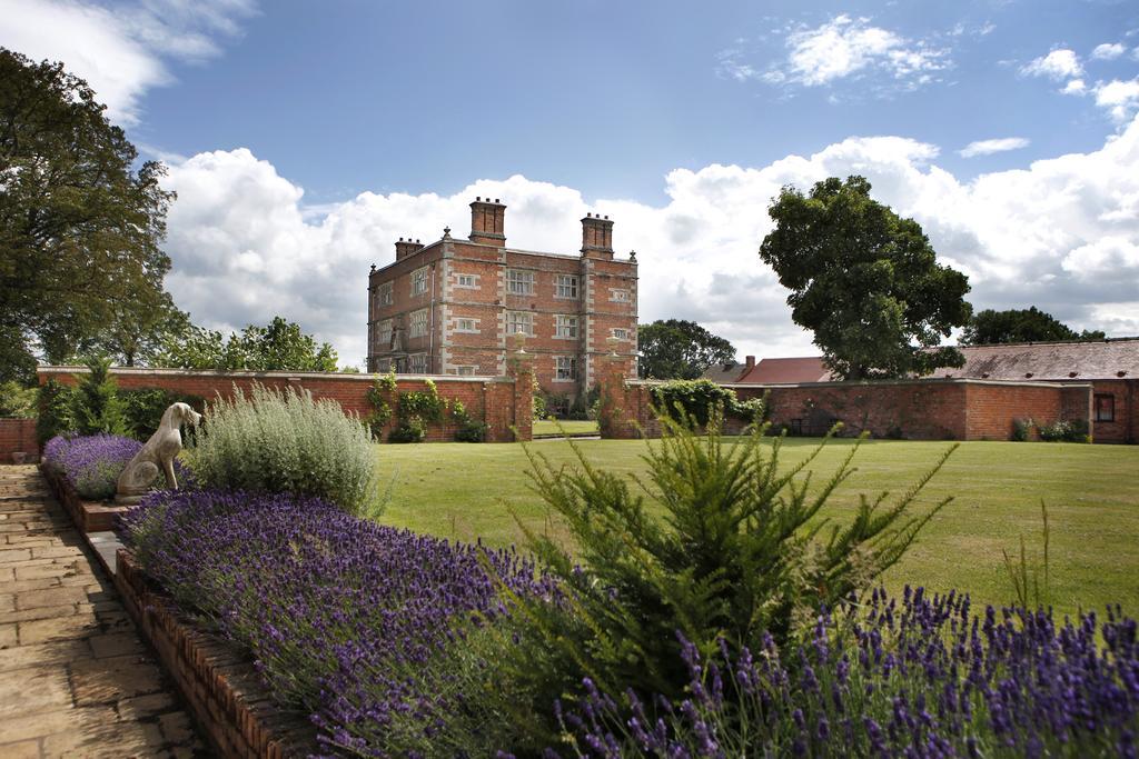 Soulton Hall Wem Экстерьер фото